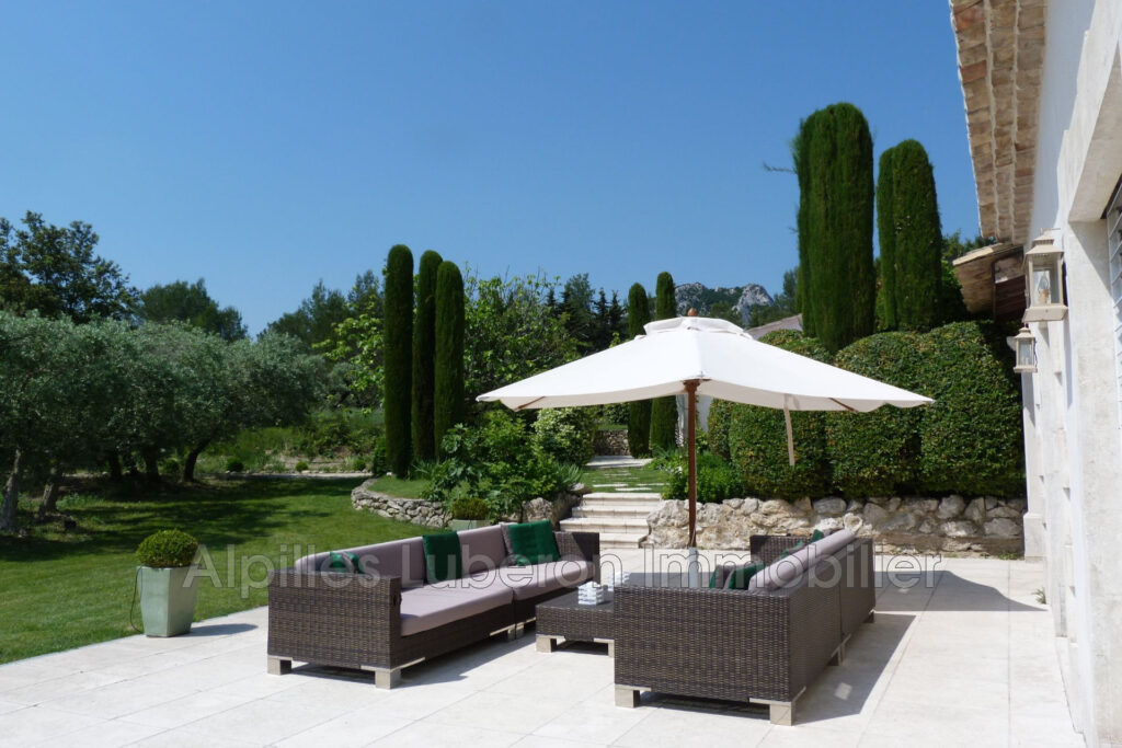 vente demeure de prestige 8 Pièce(s) – 8 pièces – 5 chambres – 275.00 m²