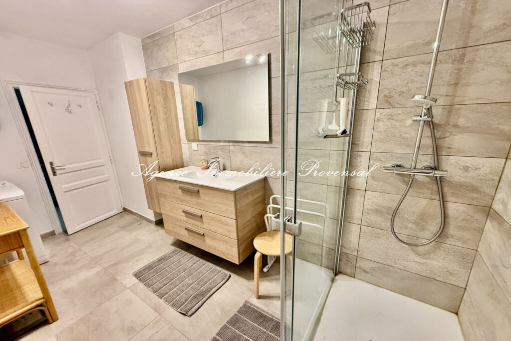 vente maison 5 Pièce(s) – 5 pièces – 4 chambres – 130.00 m²