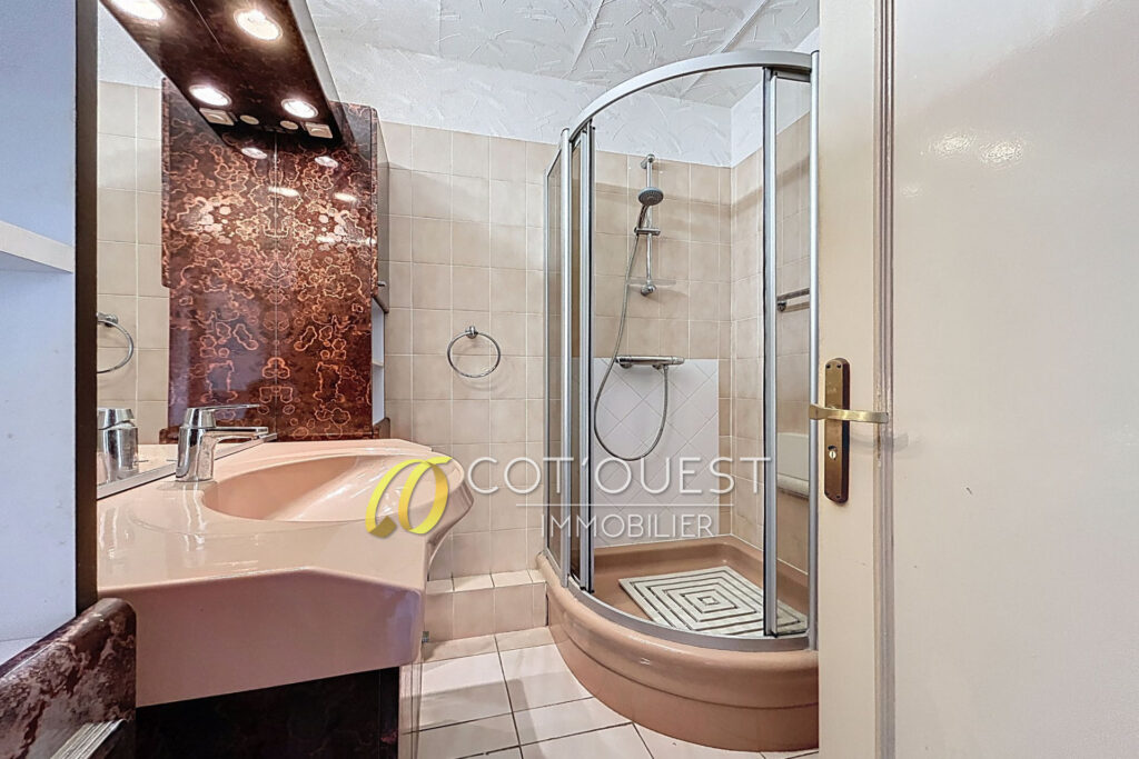 vente  3 Pièce(s) – 3 pièces – 2 chambres – 67.10 m²