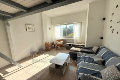 Dans un quartier recherché, bel appartement de type 1 rénové e – 1 pièce – NR chambres – 30.13 m²