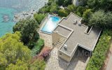 PROPRIÉTÉ D&rsquo;EXCEPTION – PIED DANS L&rsquo;EAU – VUE MER A COUPER LE  – 10 pièces – 8 chambres – 187.37 m²