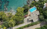PROPRIÉTÉ D&rsquo;EXCEPTION – PIED DANS L&rsquo;EAU – VUE MER A COUPER LE  – 10 pièces – 8 chambres – 187.37 m²