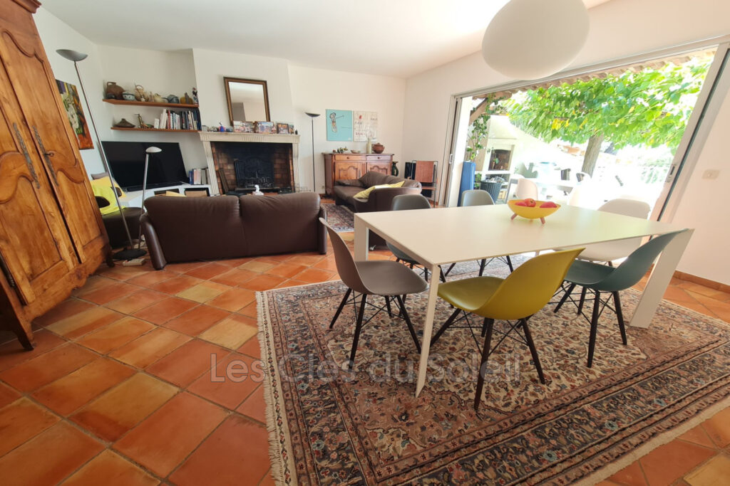 vente maison 6 Pièce(s) – 6 pièces – 4 chambres – 140.00 m²