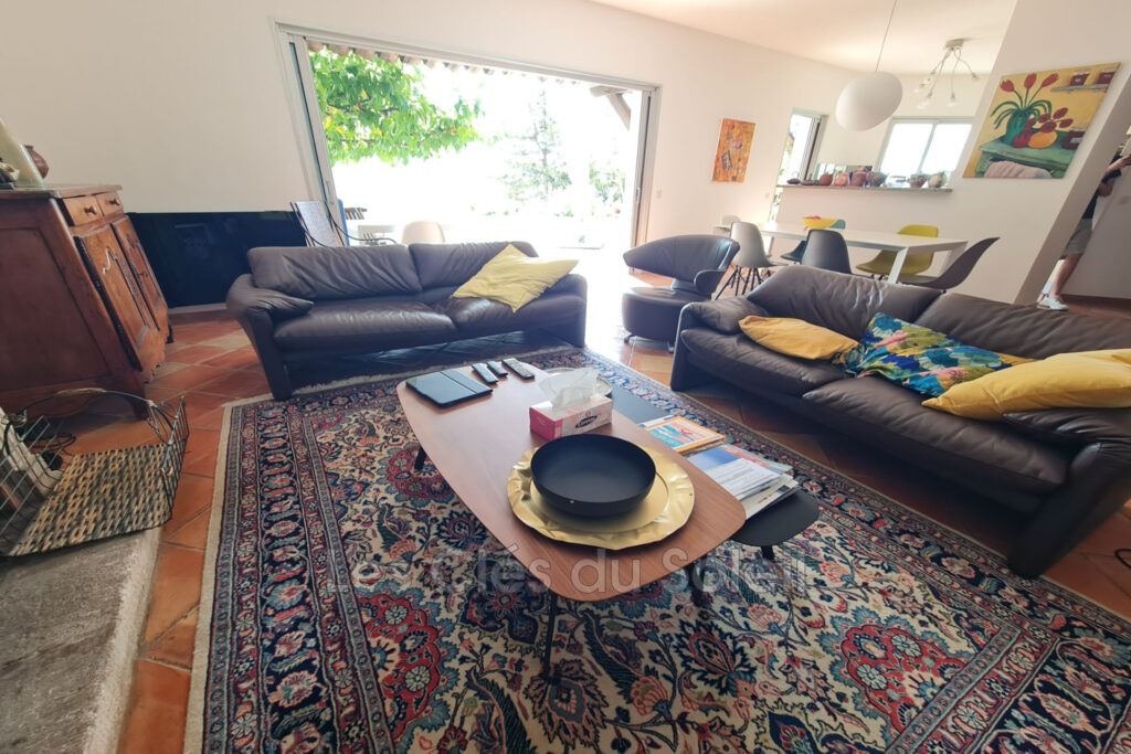 vente maison 6 Pièce(s) – 6 pièces – 4 chambres – 140.00 m²