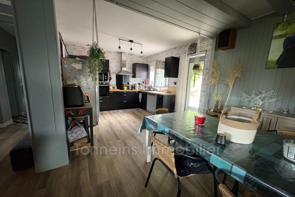 vente maison 7 Pièce(s) – 7 pièces – 5 chambres – 175.00 m²