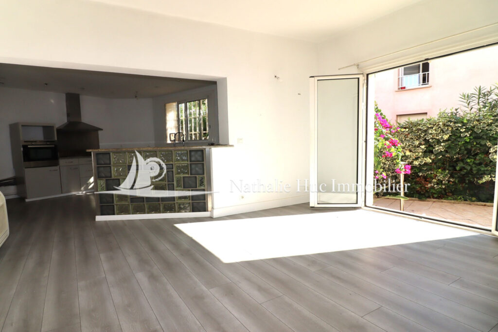 vente maison 4 Pièce(s) – 4 pièces – 3 chambres – 123.00 m²