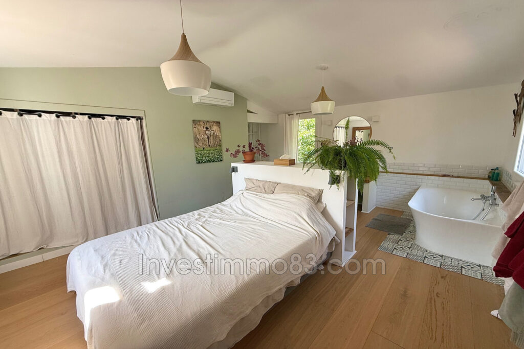 Dans un quartier calme et recherché, belle maison de type 6 de – 6 pièces – 4 chambres – 133.00 m²