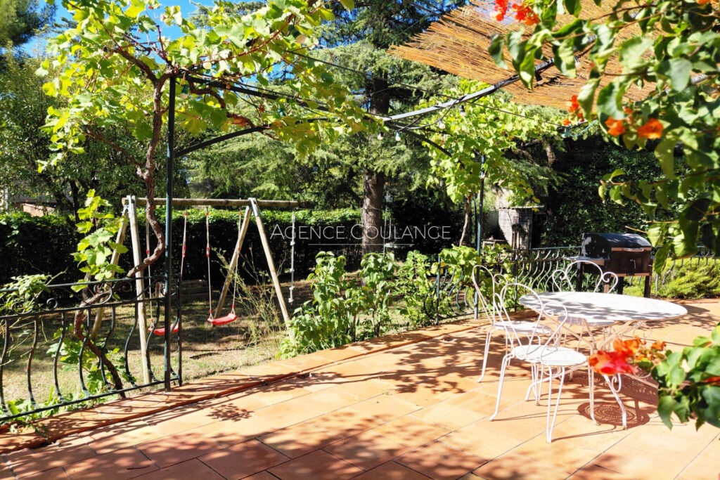 vente maison 7 Pièce(s) – 7 pièces – 6 chambres – 151.00 m²