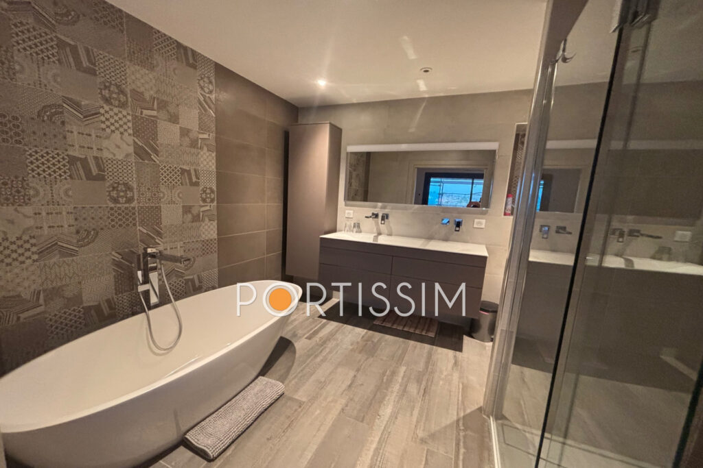 Cagnes-Sur-Mer magnifique apt 150m² très contemporain à vendre – 4 pièces – 3 chambres – 149.08 m²