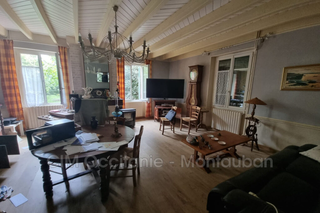 vente maison 5 Pièce(s) – 5 pièces – 3 chambres – 227.32 m²