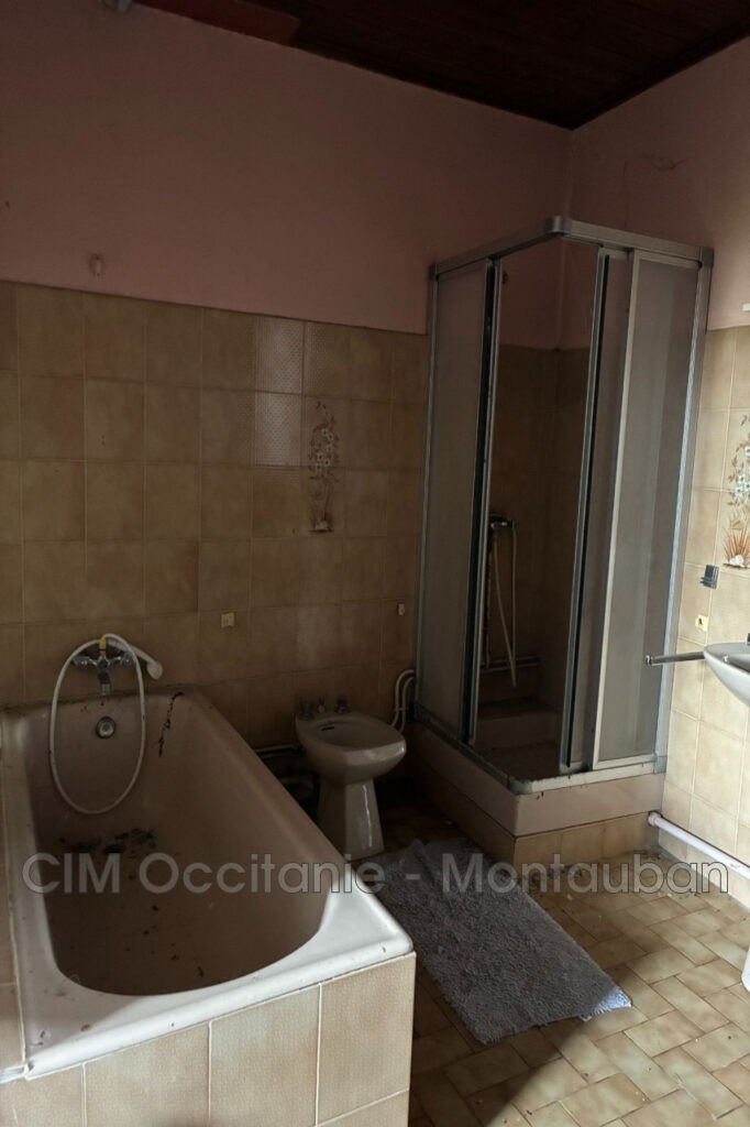 vente maison 5 Pièce(s) – 5 pièces – 3 chambres – 227.32 m²