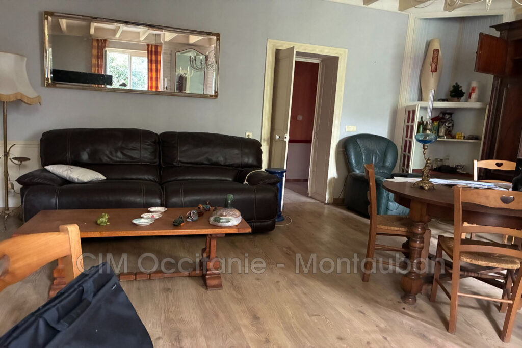 vente maison 5 Pièce(s) – 5 pièces – 3 chambres – 227.32 m²