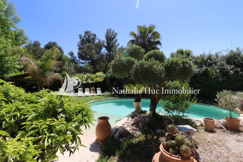 vente maison 5 Pièce(s) – 5 pièces – 4 chambres – 140.00 m²