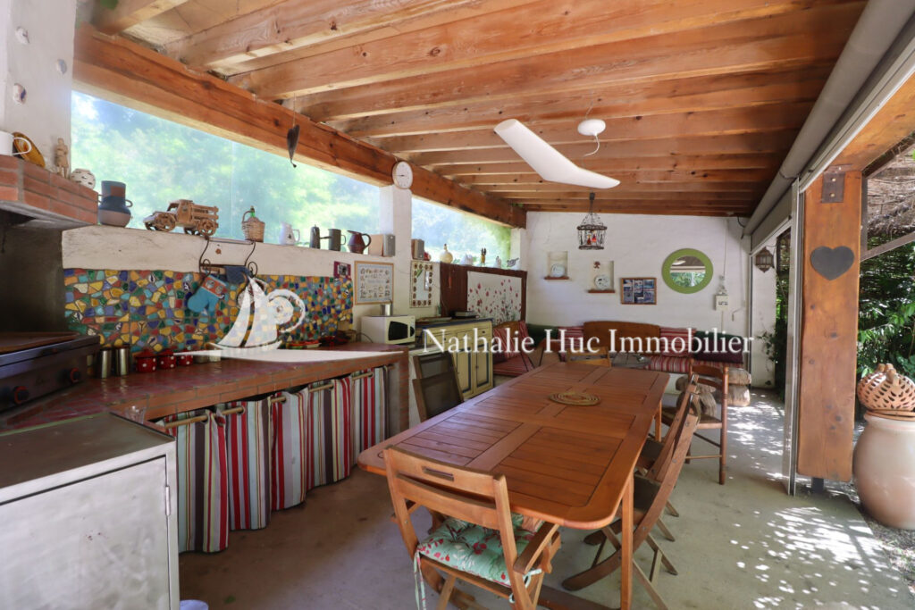 vente maison 5 Pièce(s) – 5 pièces – 4 chambres – 140.00 m²