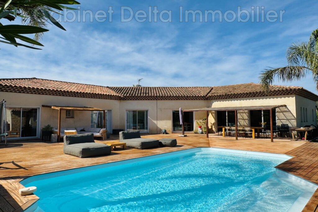 vente maison – NR pièces – 7 chambres