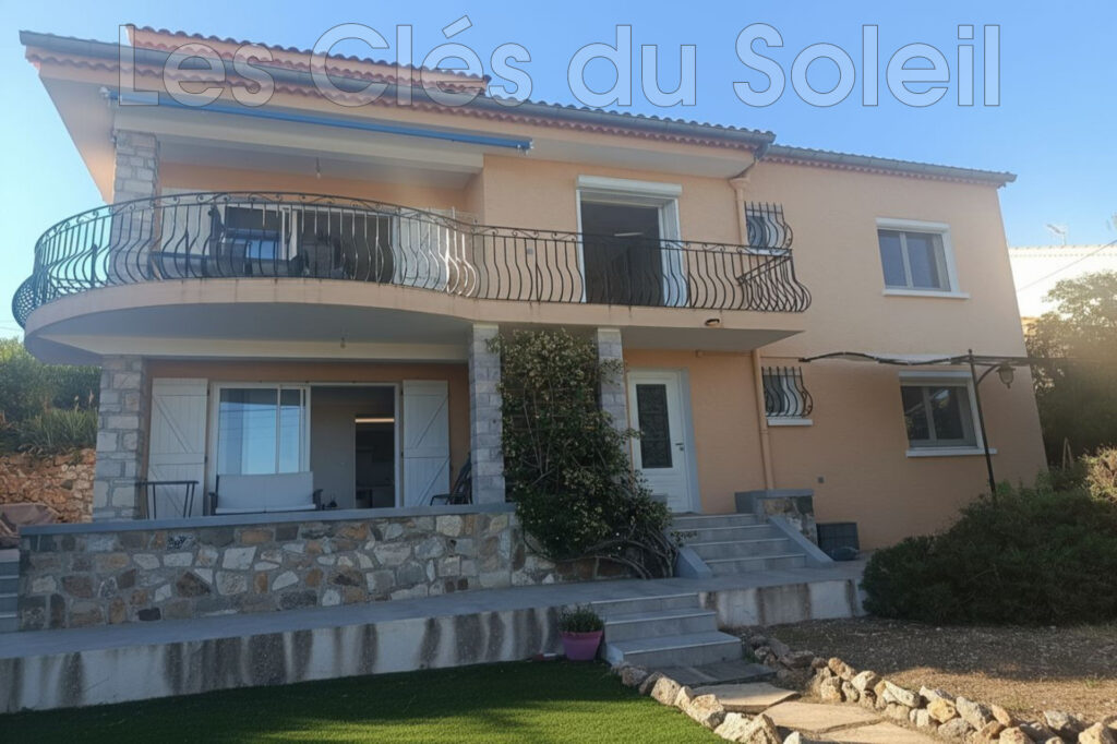 vente villa 9 Pièce(s) – 9 pièces – 5 chambres – 180.00 m²