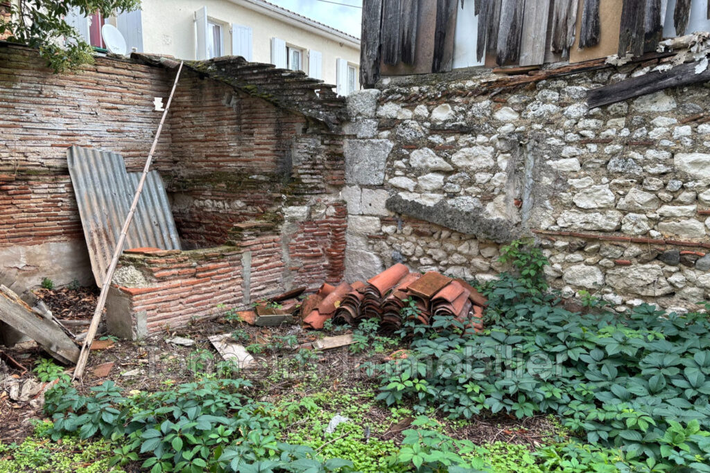 vente maison 5 Pièce(s) – 5 pièces – 3 chambres – 195.00 m²