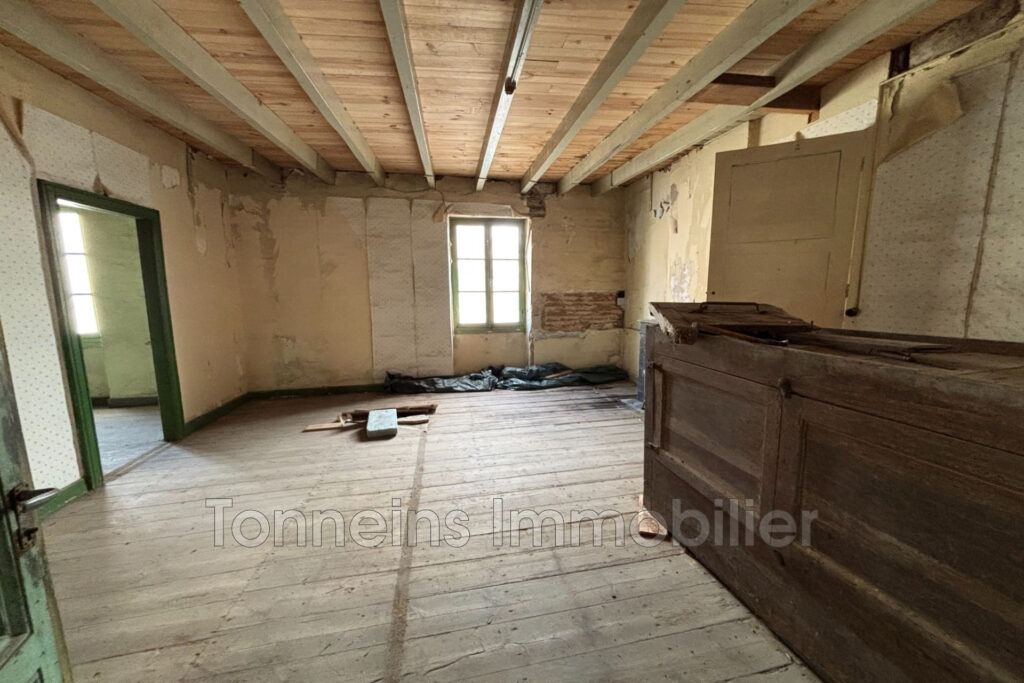 vente maison 5 Pièce(s) – 5 pièces – 3 chambres – 195.00 m²