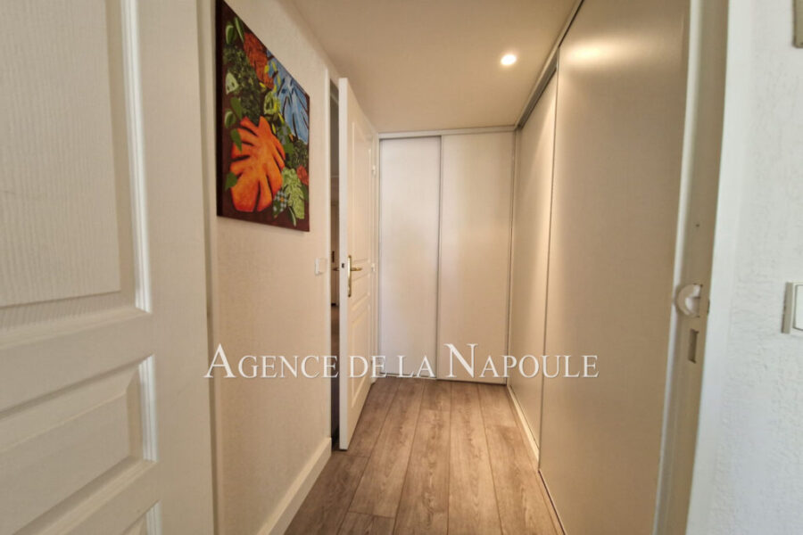 Appartement à vendre à Mandelieu-la-napoule