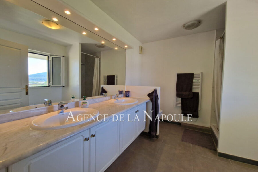 Appartement à vendre à Mandelieu-la-napoule
