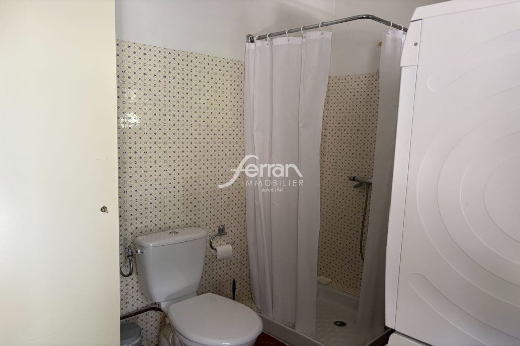 A vendre maison au calme absolu – proche le centre de village  – 3 pièces – 2 chambres – 85.00 m²