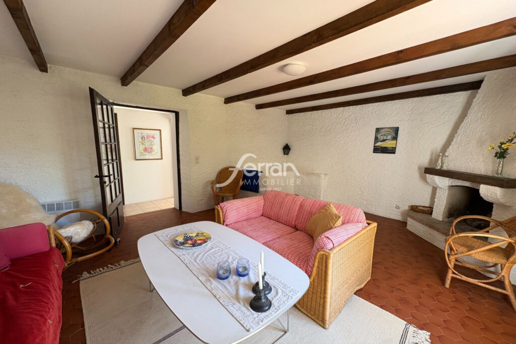 A vendre maison au calme absolu – proche le centre de village  – 3 pièces – 2 chambres – 60.00 m²