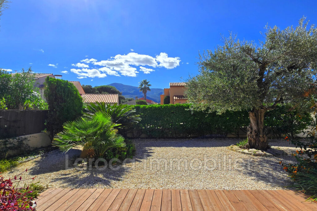 Achat villa à Saint Génis des Fontaines – 4 pièces – 3 chambres – 135.00 m²