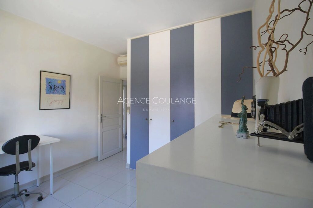 vente appartement 4 Pièce(s) – 4 pièces – 3 chambres – 100.00 m²