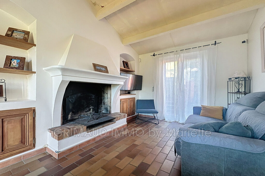 maison avec bassin et 4 chambres – 4 pièces – 4 chambres – 84.00 m²