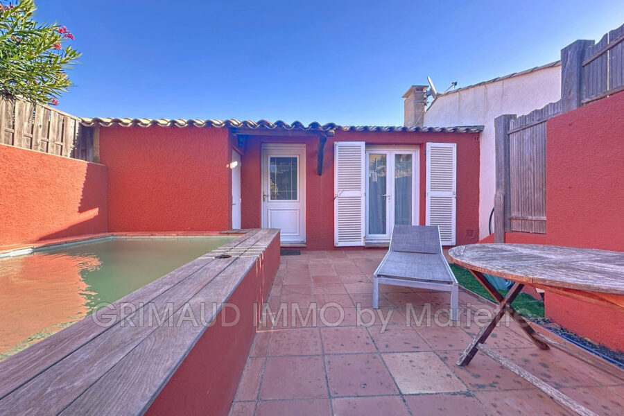 Maison à vendre à Grimaud