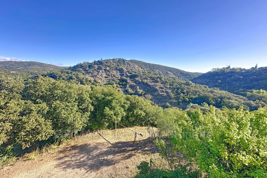 maison avec bassin et 4 chambres – 4 pièces – 4 chambres – 84.00 m²