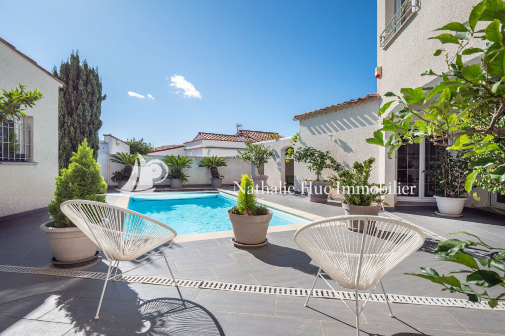 vente maison 7 Pièce(s) – 7 pièces – 5 chambres – 204.00 m²