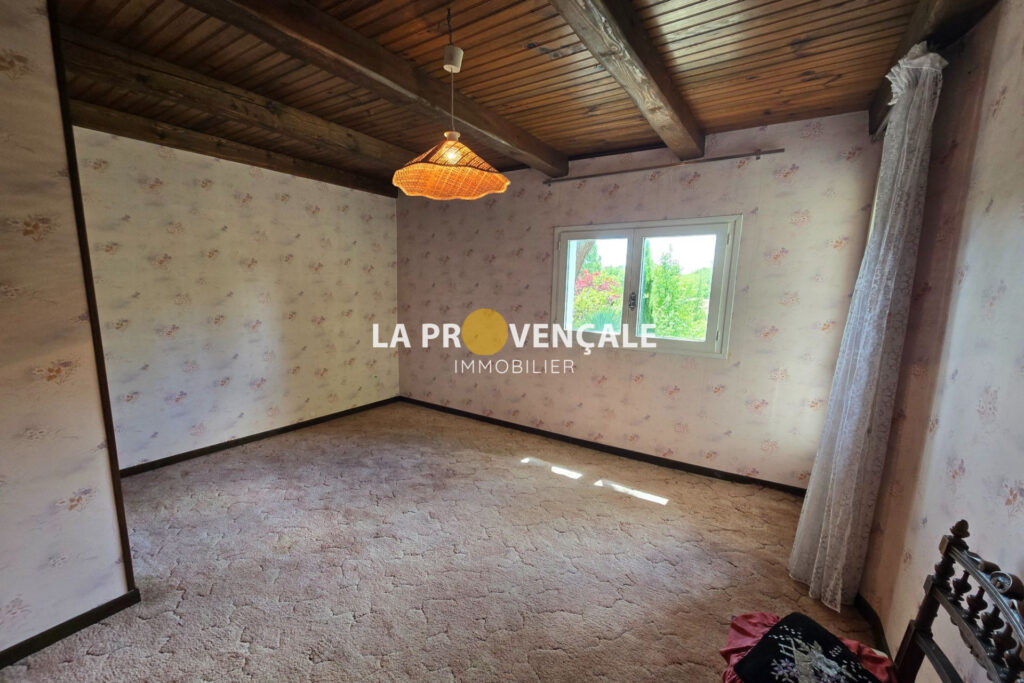 vente maison 9 Pièce(s) – 9 pièces – 6 chambres – 176.33 m²