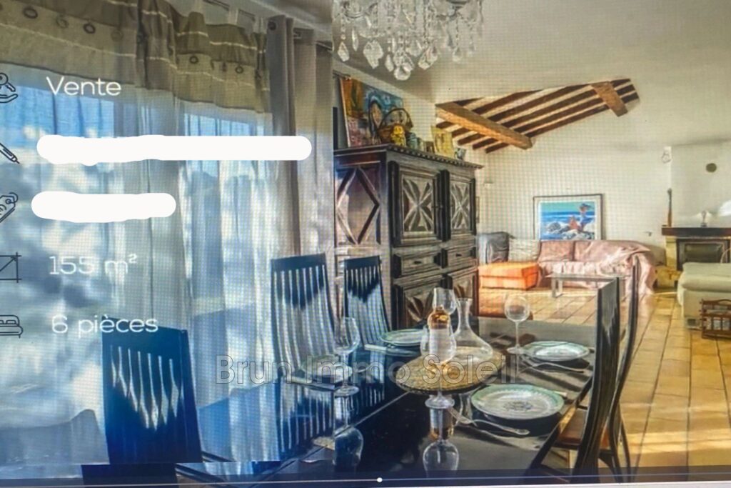 vente maison 8 Pièce(s) – 8 pièces – 5 chambres – 156.00 m²