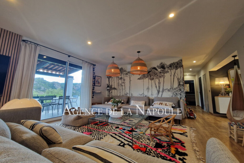 vente maison contemporaine 5 Pièce(s) – 5 pièces – 4 chambres – 130.00 m²