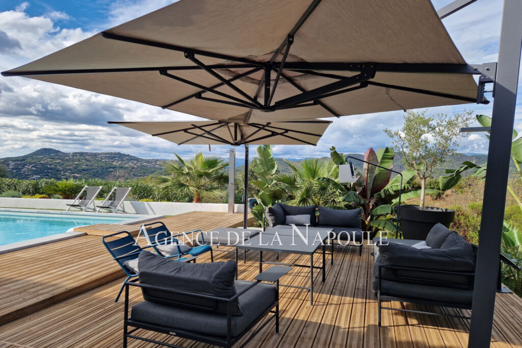 vente maison contemporaine 5 Pièce(s) – 5 pièces – 4 chambres – 130.00 m²