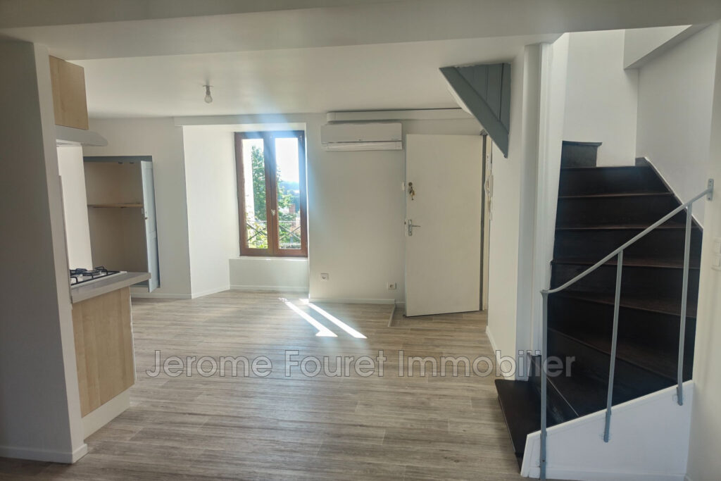 vente idéal investisseur – NR pièces – NR chambres – 151.00 m²