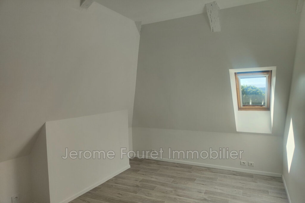 vente idéal investisseur – NR pièces – NR chambres – 151.00 m²