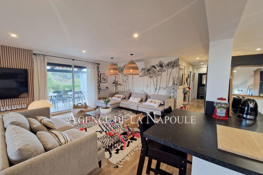 vente maison contemporaine 5 Pièce(s) – 5 pièces – 4 chambres – 130.00 m²