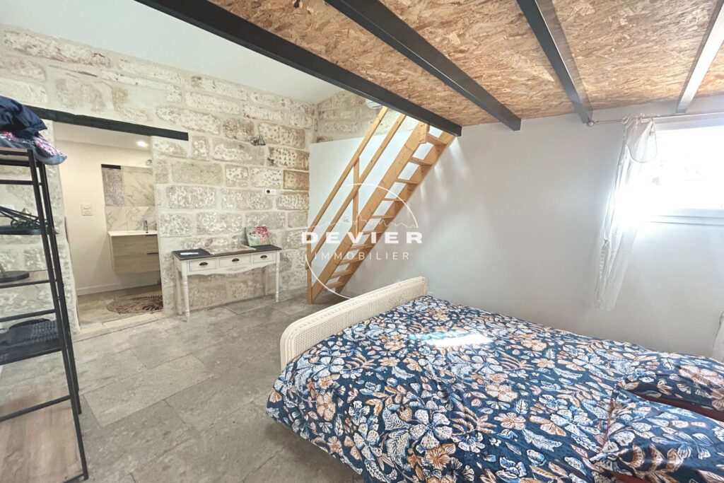 C½ur du village de Saint-Laurent-D’Aigouze – Charmante Maison  – 5 pièces – 4 chambres – 130.00 m²