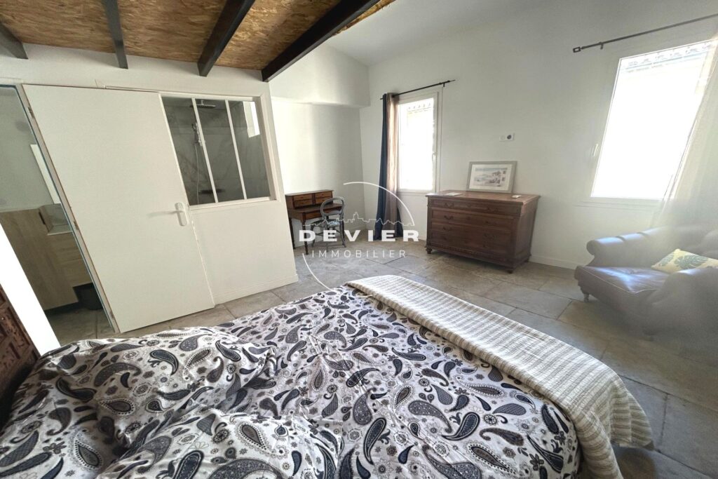 C½ur du village de Saint-Laurent-D’Aigouze – Charmante Maison  – 5 pièces – 4 chambres – 130.00 m²