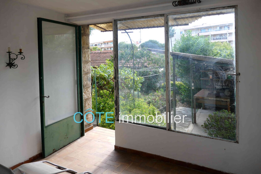 vente maison 6 Pièce(s) – 6 pièces – 4 chambres – 160.00 m²