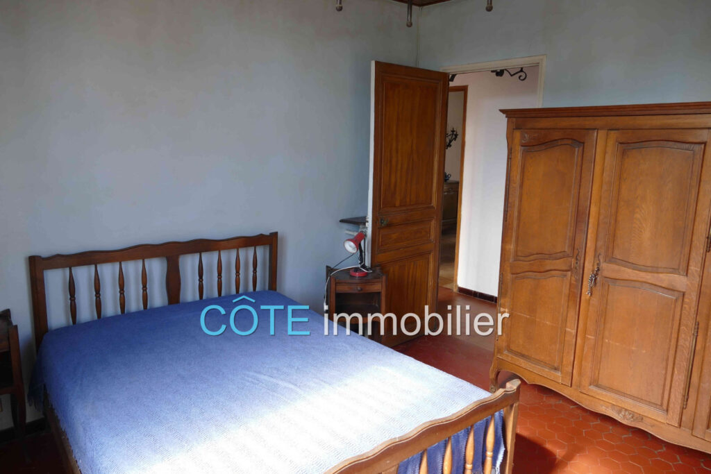 vente maison 6 Pièce(s) – 6 pièces – 4 chambres – 160.00 m²