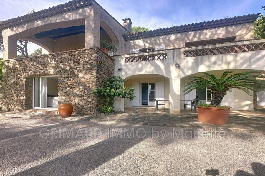 Maison à vendre à Grimaud