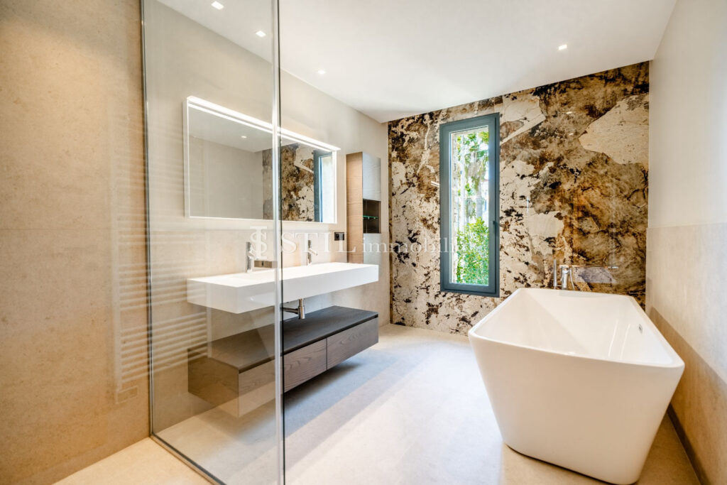 vente villa 7 Pièce(s) – 7 pièces – 5 chambres – 4  – 350.00 m²