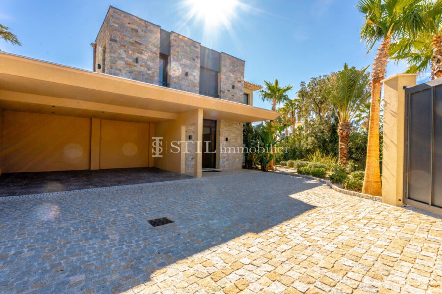 Maison à vendre à Sainte-maxime
