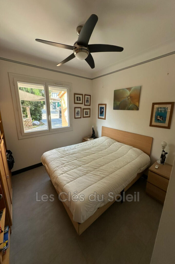 vente villa 9 Pièce(s) – 9 pièces – 5 chambres – 180.00 m²