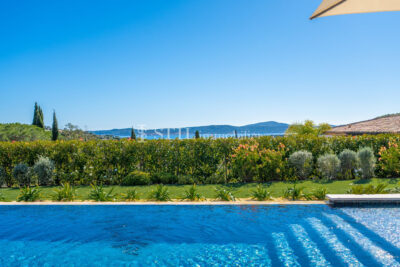 Maison à louer à Sainte-maxime