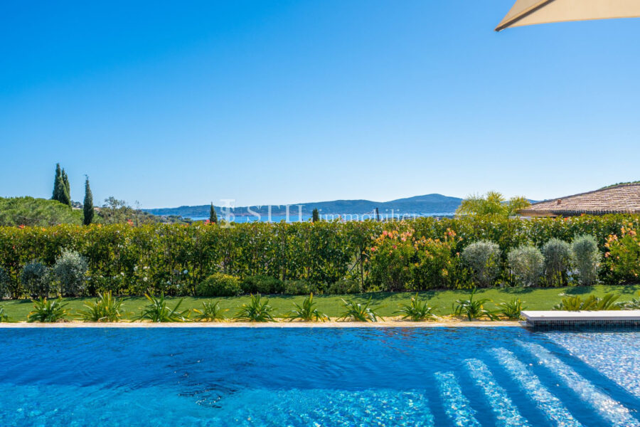 Maison à louer à Sainte-Maxime