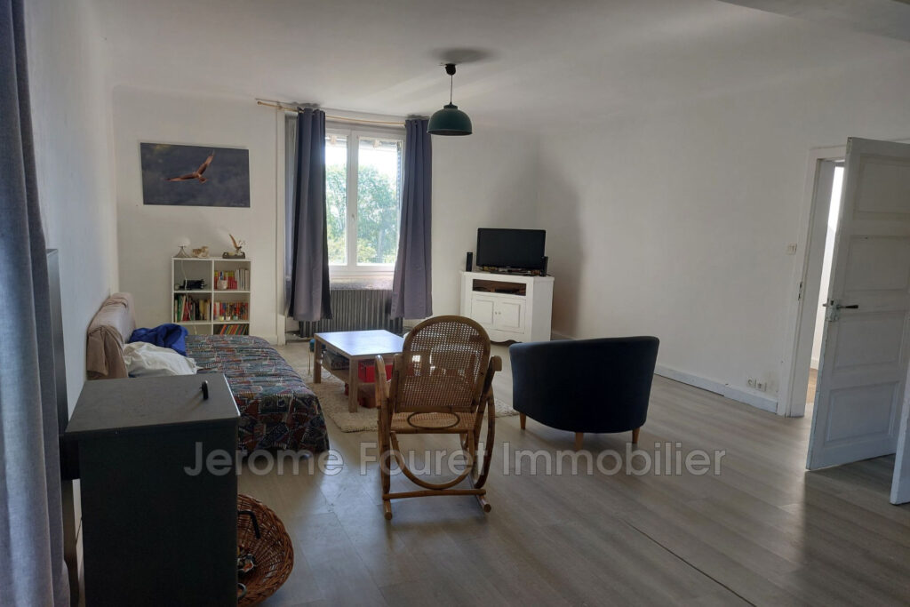 vente maison de campagne 5 Pièce(s) – 5 pièces – NR chambres – 4  – 133.66 m²